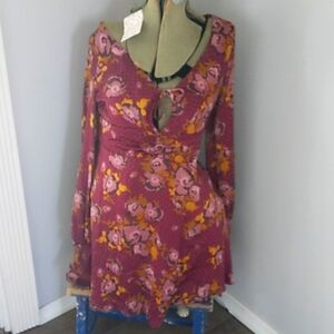 NEW ANTHROPOLOGY/FREE PEOPLE FLORAL SMOCKED PURPLE DRESS WOMANS 4